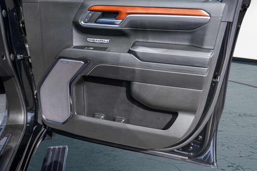 2023 GMC Sierra 1500 - Image 31