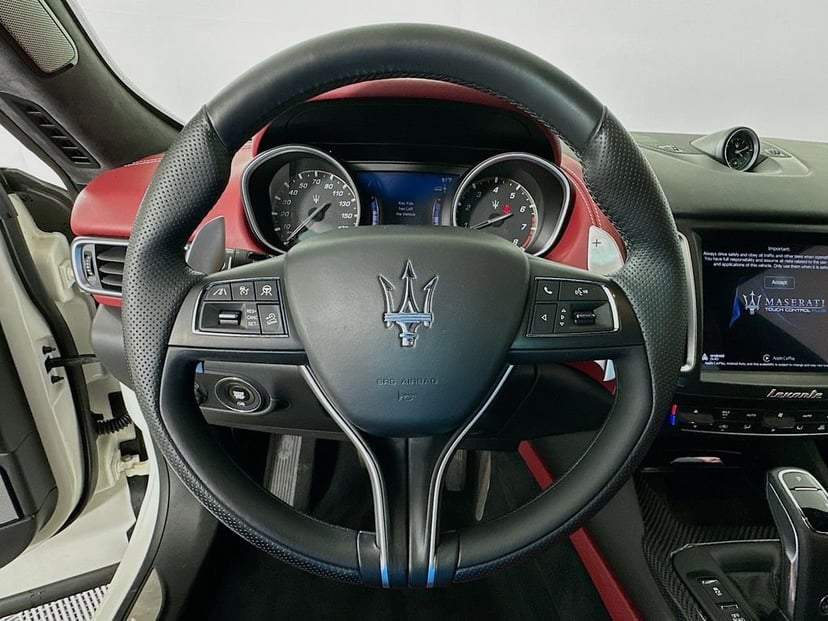 2019 Maserati Levante - Image 11