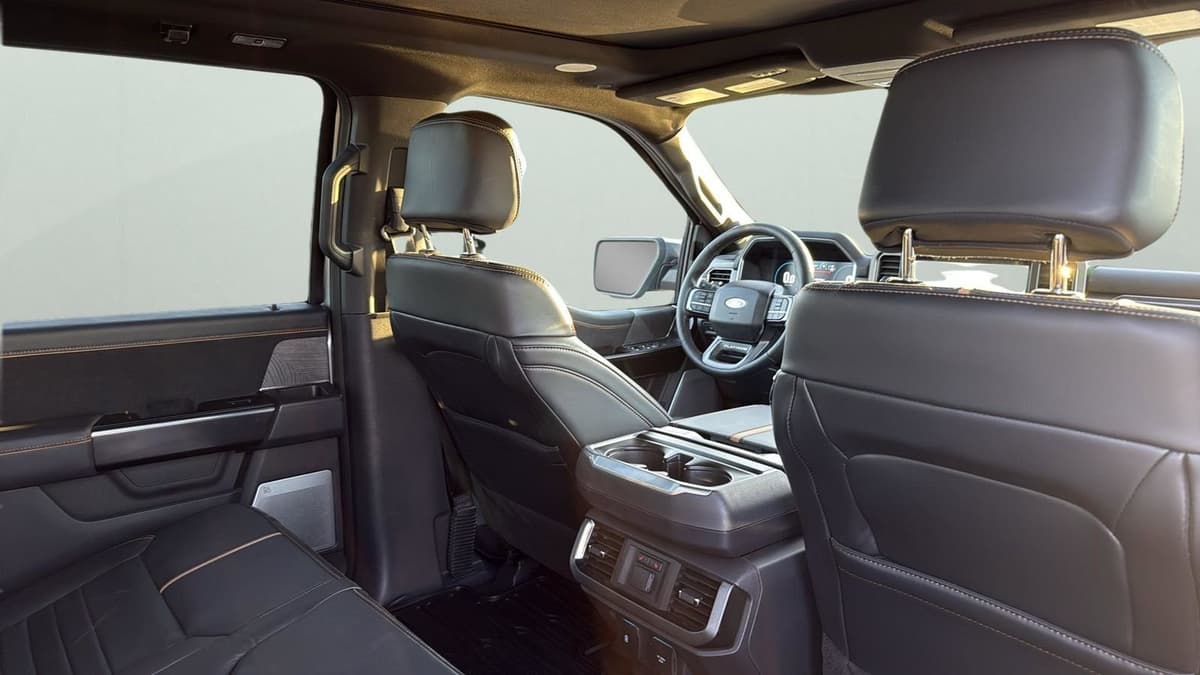 2022 Ford F-150 - Image 29