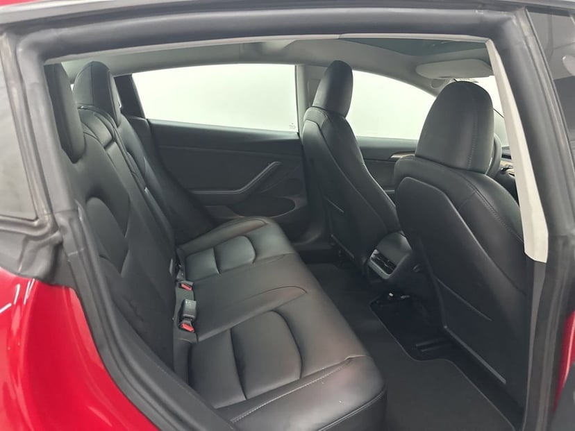 2023 Tesla Model 3 - Image 24