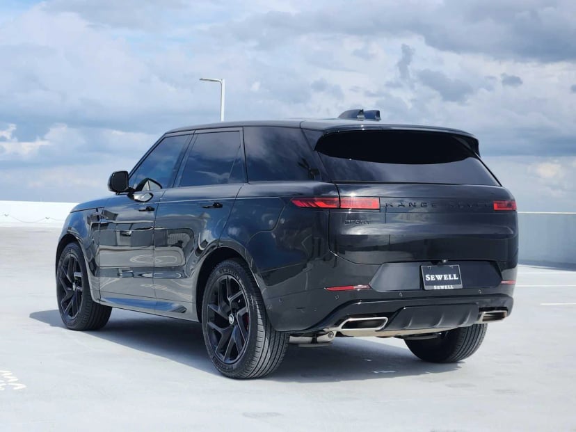 2025 Land Rover Range Rover Sport - Image 7