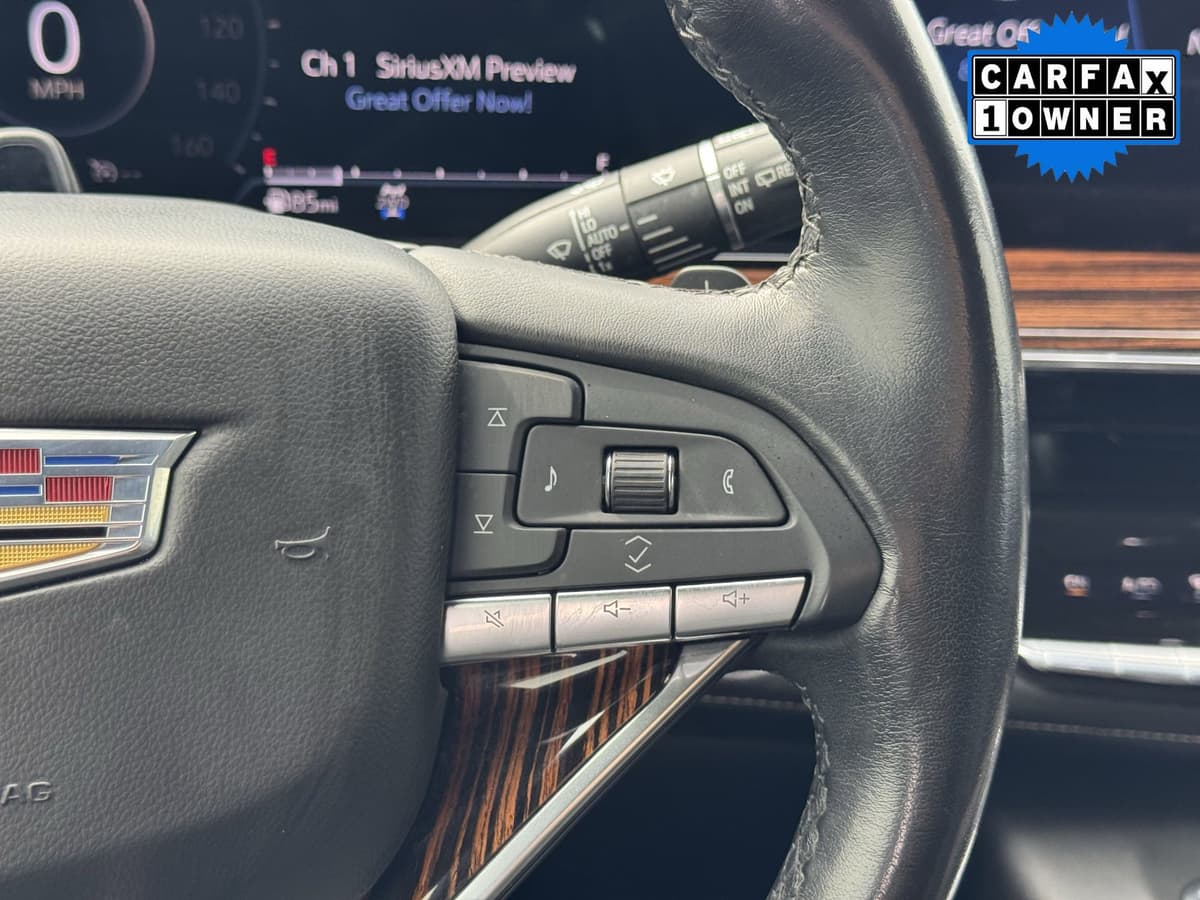 2021 Cadillac Escalade - Image 31