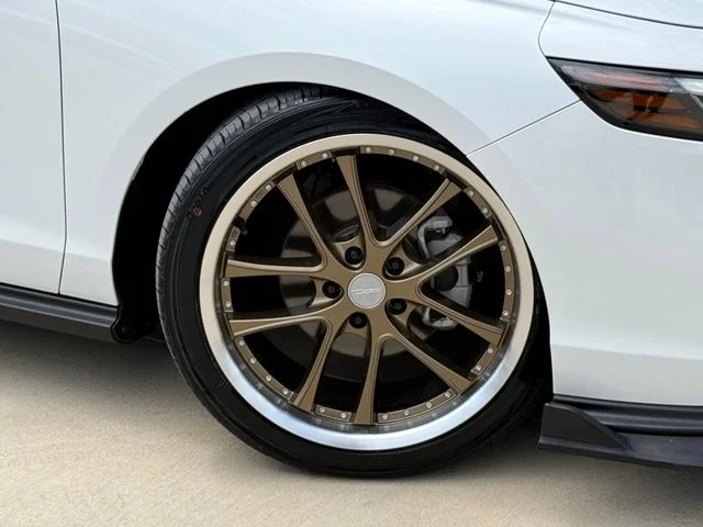 2023 Honda Accord - Image 2