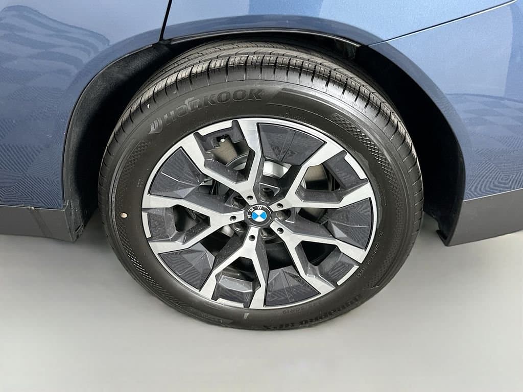 2025 BMW X3 - Image 23