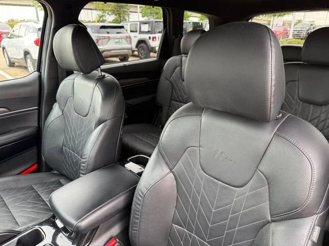 2024 Kia Telluride - Image 15