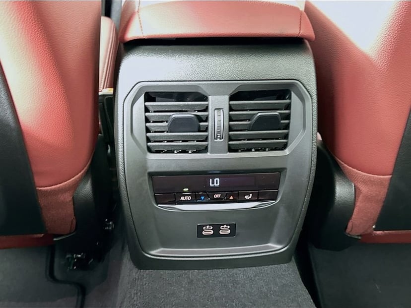 2026 BMW 3 Series - Image 18