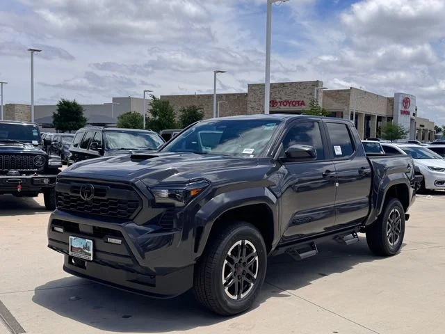 2026 Toyota Tacoma - Image 8