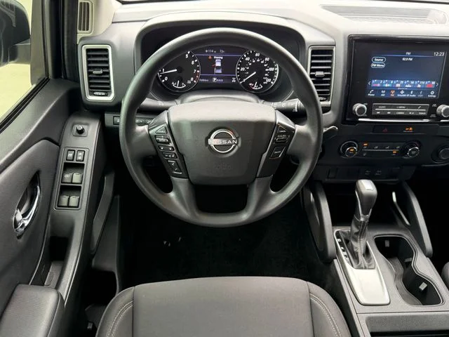 2022 Nissan Frontier - Image 23