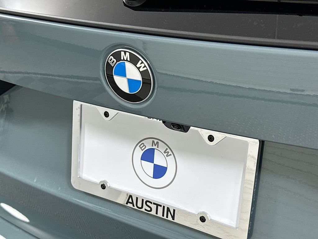 2025 BMW X1 - Image 22