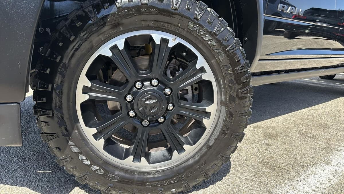 2024 Ram 2500 - Image 6
