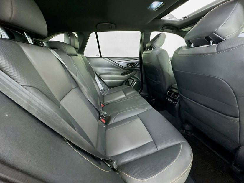 2022 Subaru Outback - Image 36