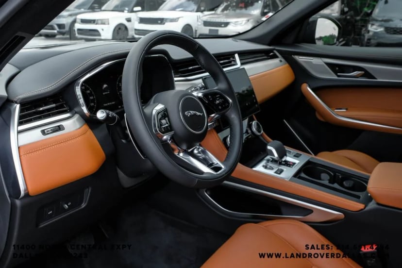 2026 Jaguar F-PACE - Image 2