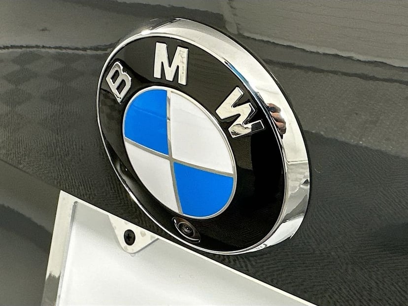 2026 BMW i4 - Image 22