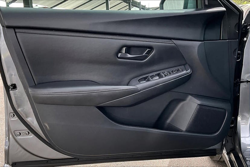 2024 Nissan Sentra - Image 21