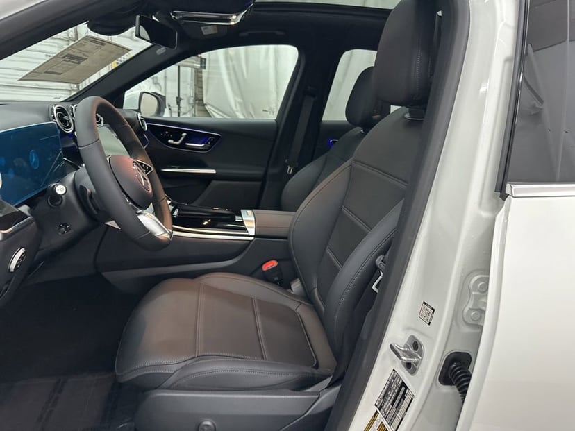 2026 Mercedes-Benz GLC - Image 50