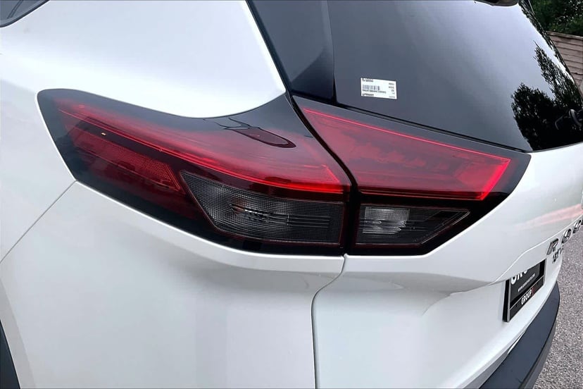 2022 Nissan Rogue - Image 28