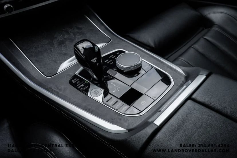 2020 BMW X5 - Image 25