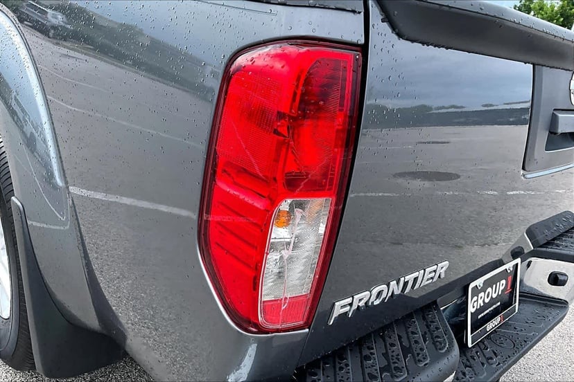 2019 Nissan Frontier - Image 29