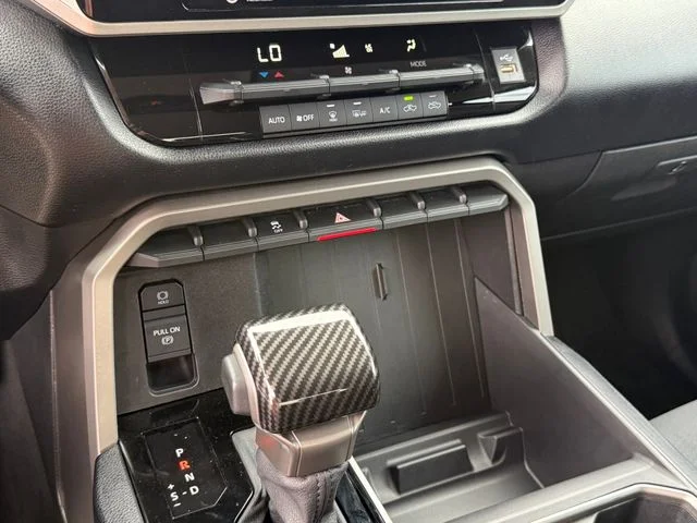 2022 Toyota Tundra - Image 19