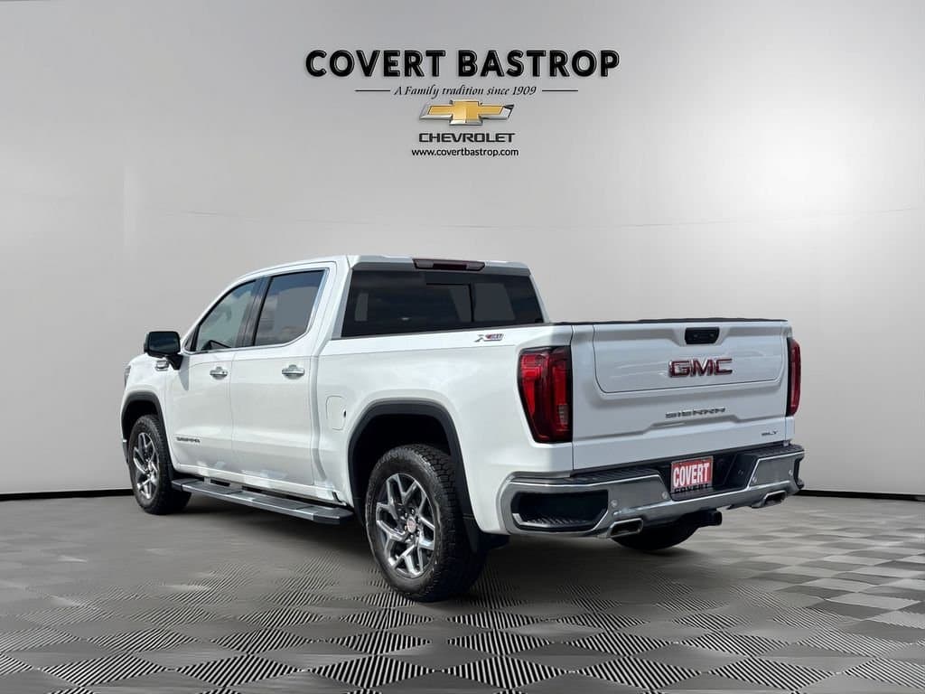 2024 GMC Sierra 1500 - Image 4
