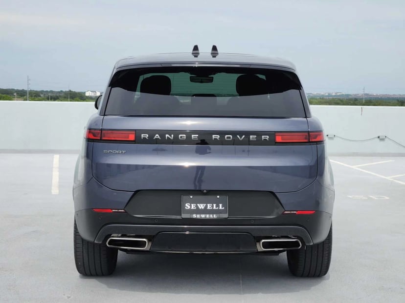 2024 Land Rover Range Rover Sport - Image 6