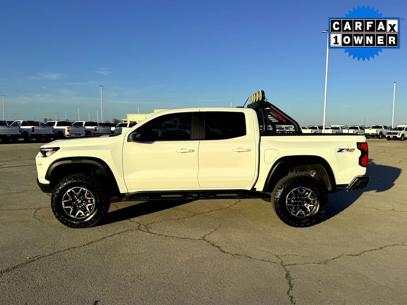 2024 Chevrolet Colorado - Image 9