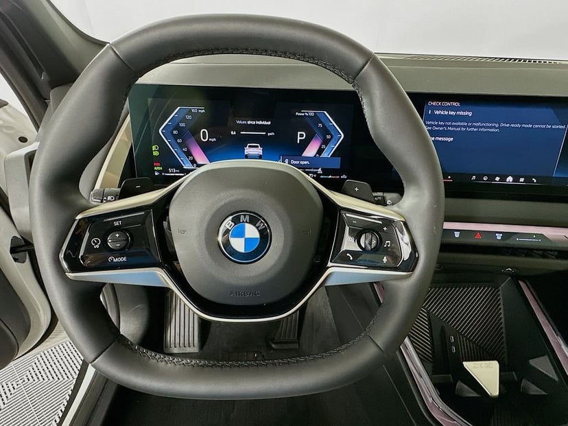 2025 BMW X3 - Image 11