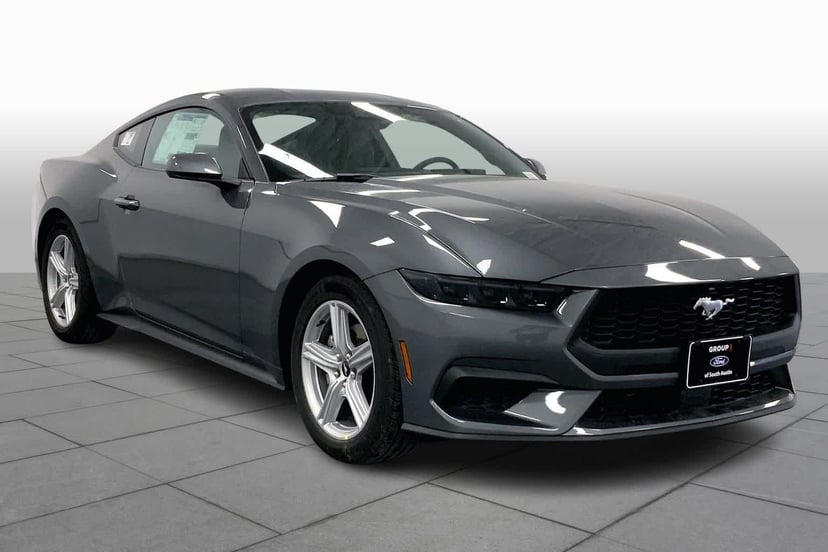 2026 Ford Mustang - Image 3