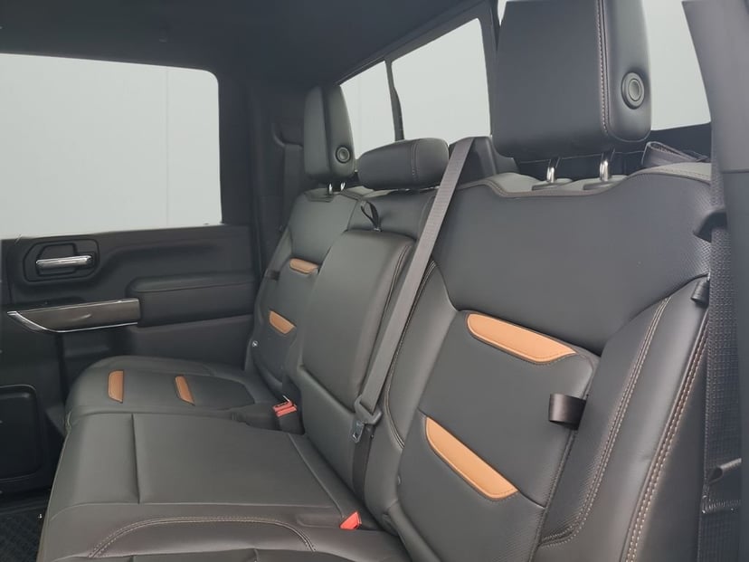 2023 GMC Sierra 2500HD - Image 19