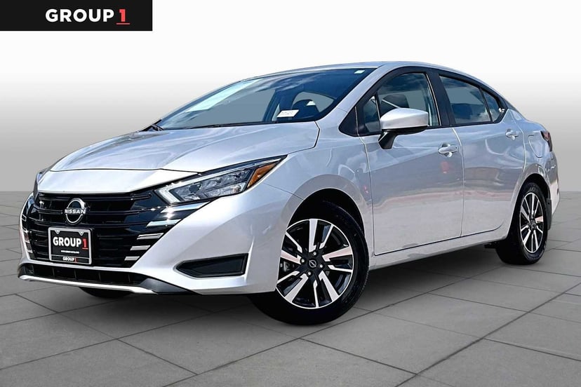 2025 Nissan Versa - Image 1