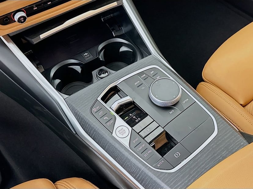 2026 BMW 3 Series - Image 15