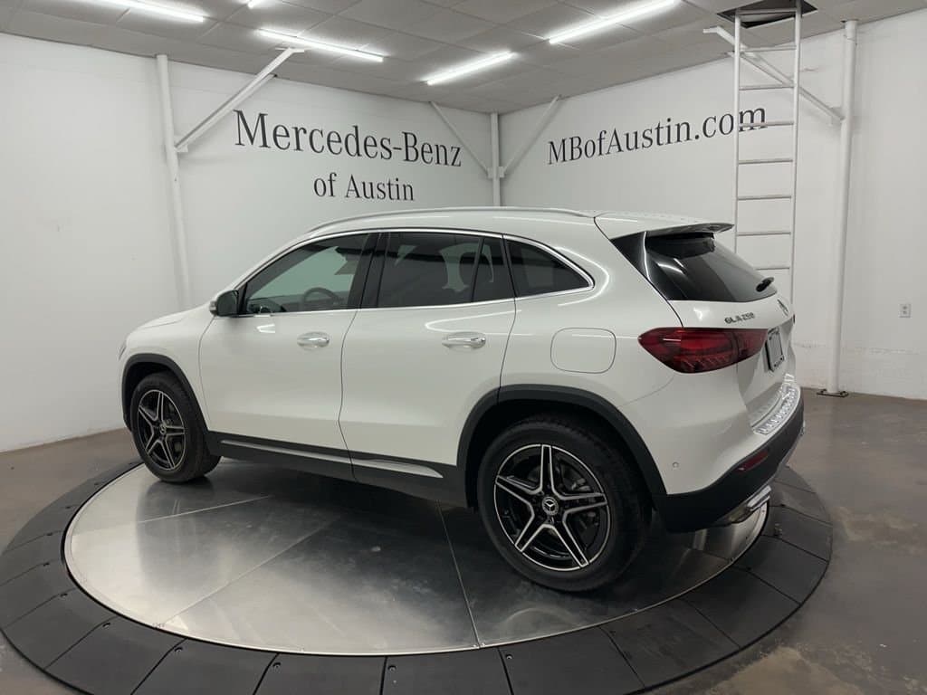 2026 MERCEDES-BENZ GLA - Image 6