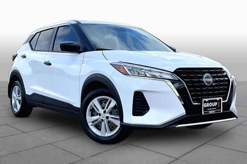 2023 Nissan Kicks - Image 3