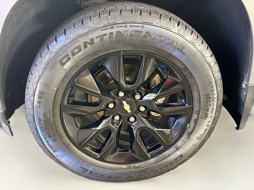 2020 Chevrolet Silverado 1500 - Image 37