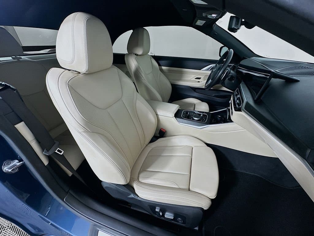 2024 BMW 4 Series - Image 28