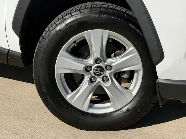 2021 Toyota RAV4 - Image 2