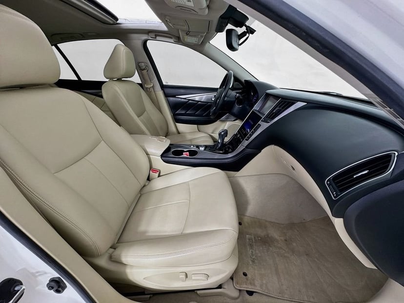 2017 INFINITI Q50 - Image 35