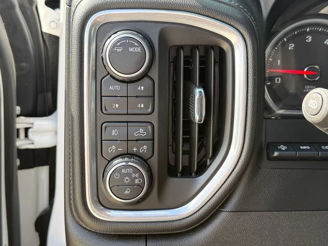 2022 Chevrolet Silverado 1500 LTD - Image 20