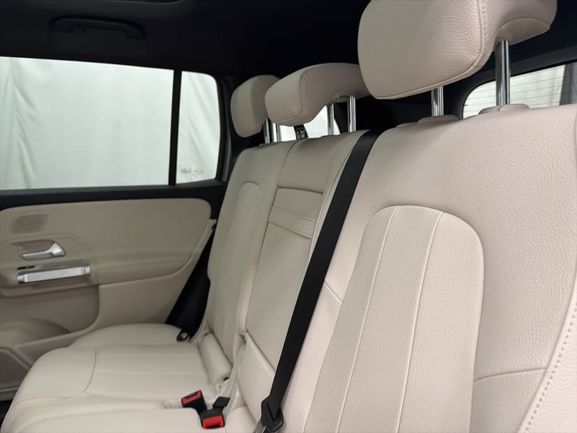 2026 Mercedes-Benz GLB - Image 54
