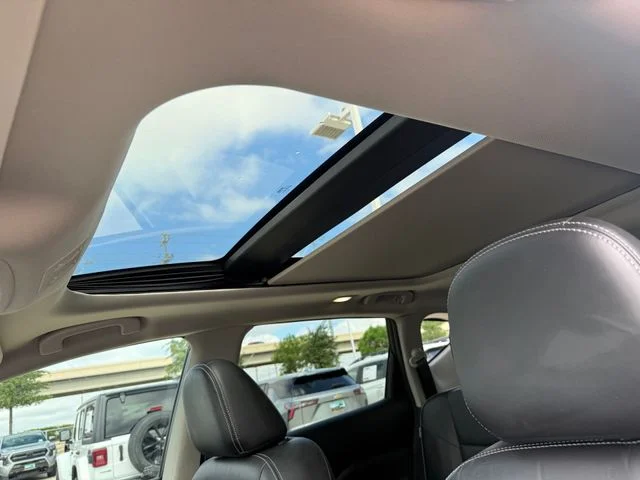 2019 Nissan Murano - Image 10