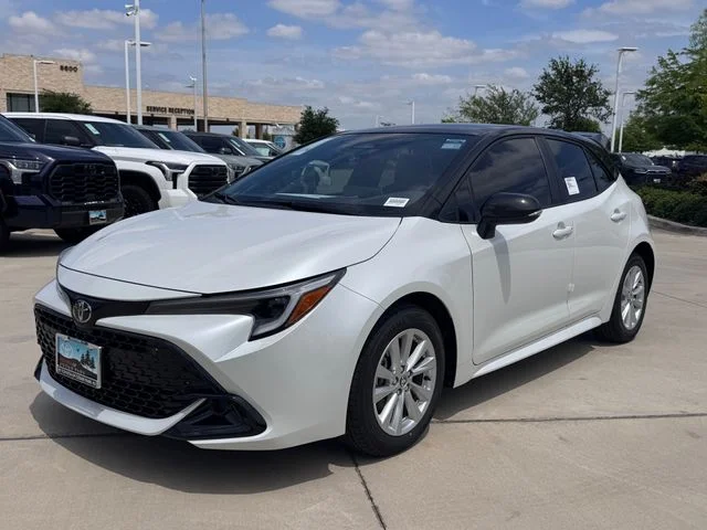2026 Toyota Corolla Hatchback - Image 8