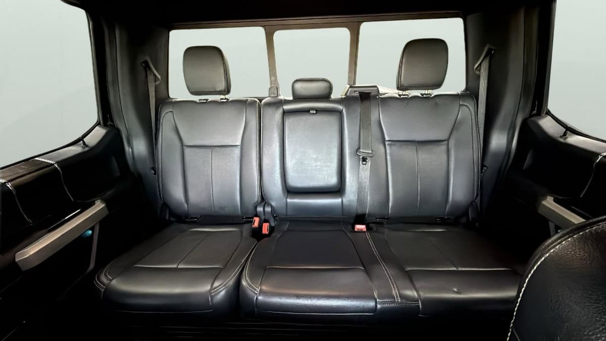 2022 Ford F-350SD - Image 23