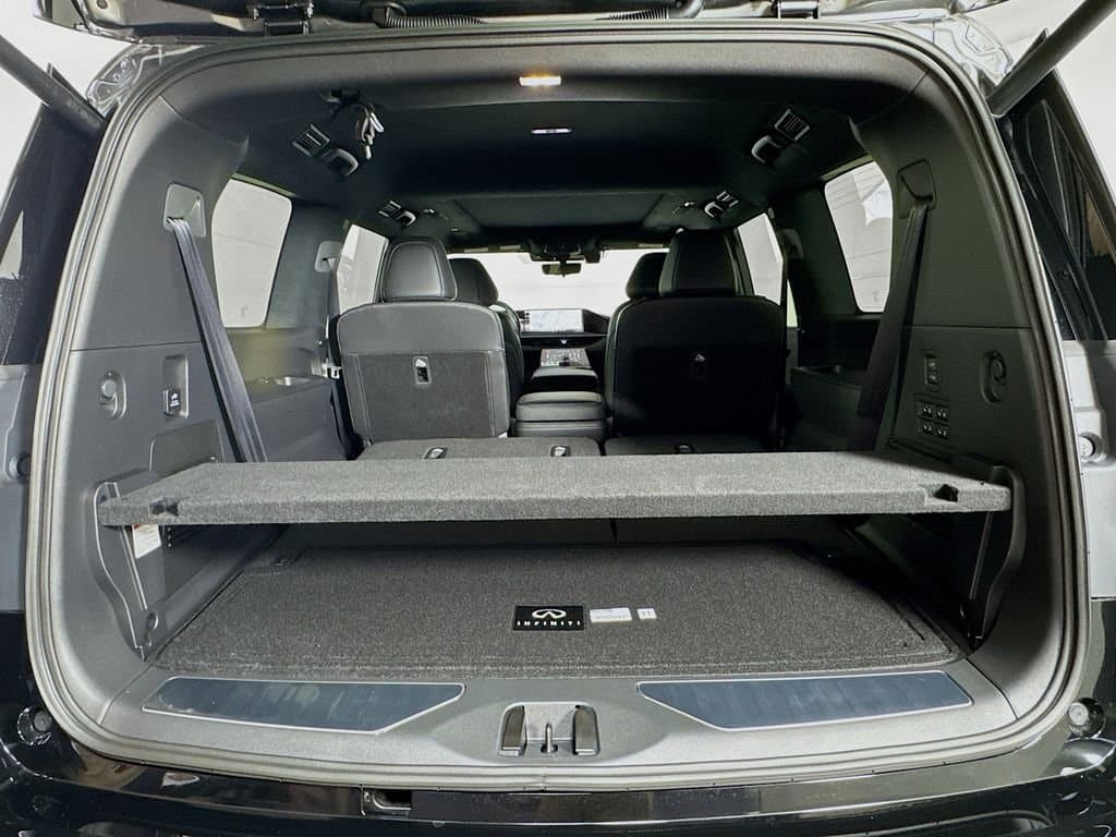 2026 INFINITI QX80 - Image 32