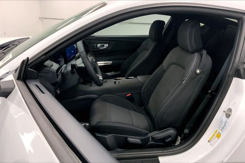 2026 Ford Mustang - Image 8
