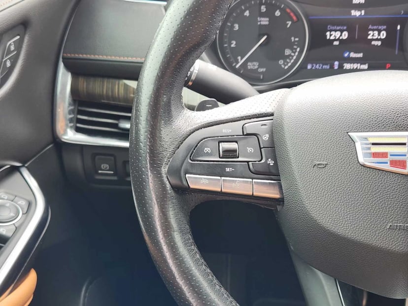 2020 Cadillac XT4 - Image 29