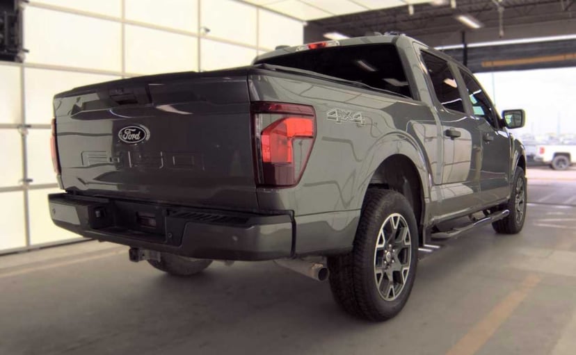 2025 Ford F-150 - Image 2