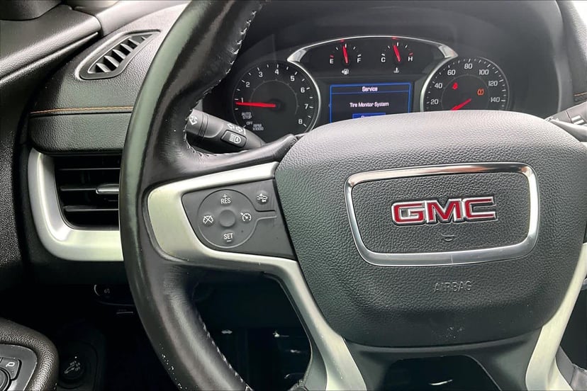 2020 GMC Terrain - Image 23