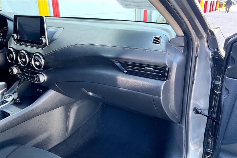 2022 Nissan Sentra - Image 18