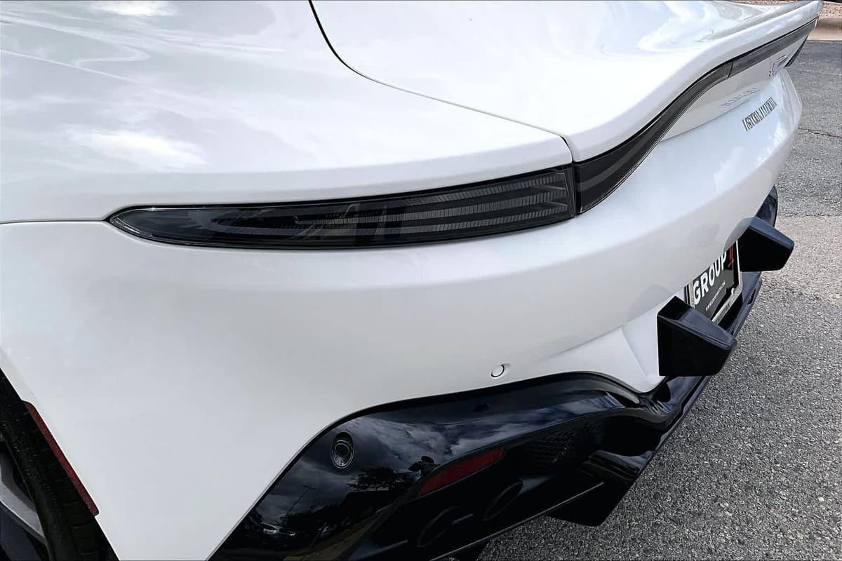 2020 Aston Martin Vantage - Image 27