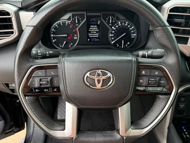 2023 Toyota Tundra - Image 11